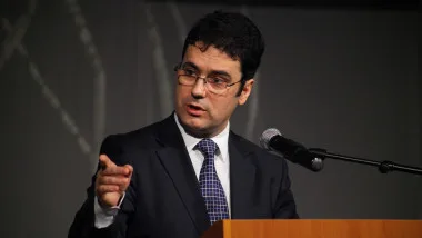 Un rector revoltat pe bună dreptate