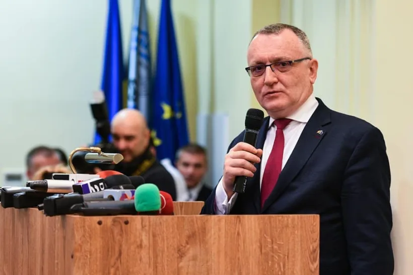La şcoală fără măşti, fără cursuri online