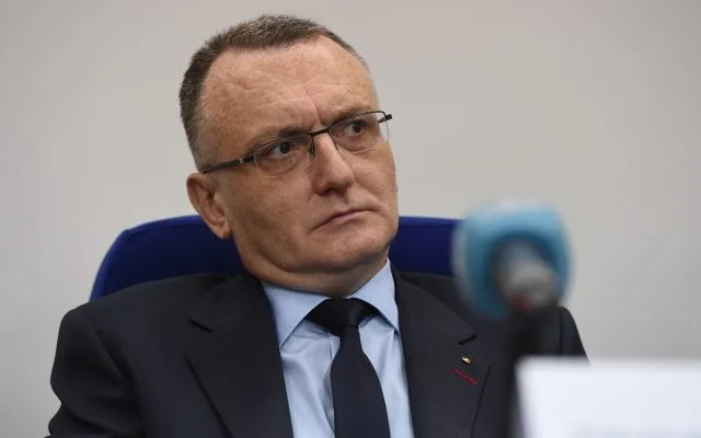 Lumea se schimbă, se schimbă şi mentalitatea dascălilor?