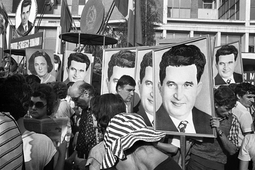 Liceenii vor studia, obligatoriu, „Istoria Comunismului în România”