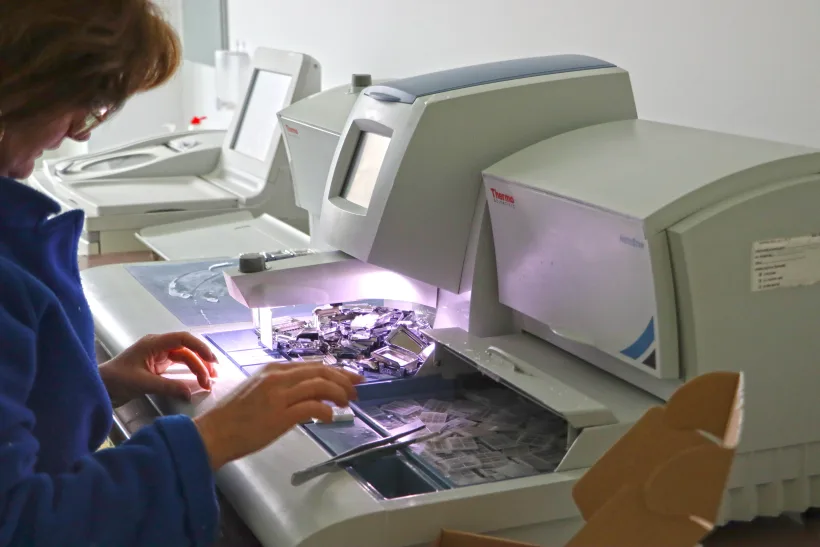 Investiție nouă în sistemul sanitar din Galați. Costel Fotea: Am construit de la zero o clădire pentru secțiile de Anatomie Patologică și Medicină Legală
