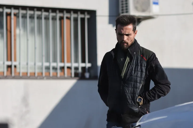 Scandal într-o comună din Călărași din cauza unei troițe cu un simbol asociat mișcării legionare