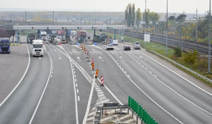Restricții de circulație pe A2, în zona Fetești, pentru reparații asfaltice