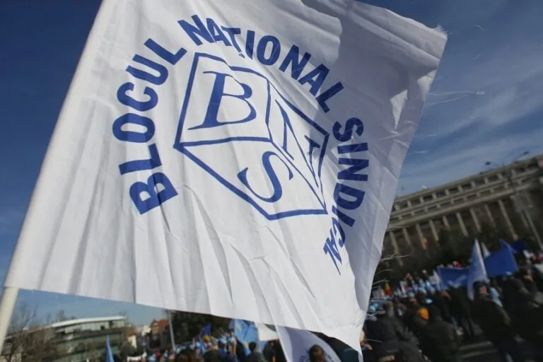 BNS a atacat o decizie a CCR care ar deschide calea pentru tăieri de sporuri și salarii în sectorul public