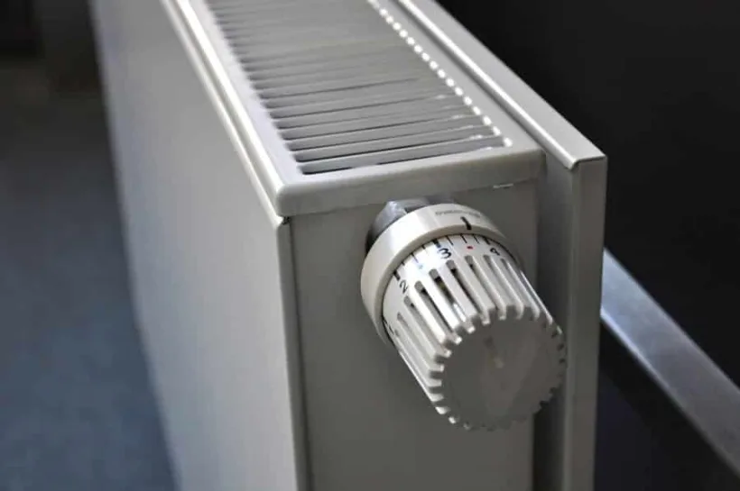 Unul din cinci români vrea peste 24°C în locuință, peste standardele oficiale