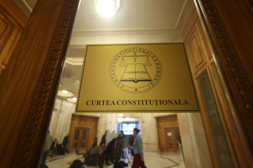 Legea plajelor Mării Negre, analizată de CCR abia pe 25 martie
