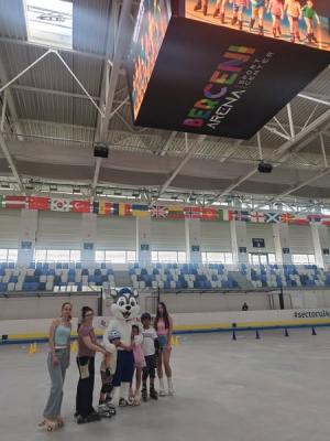 Programul Patinoarul de Vară