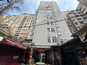 Un bloc de locuințe din Capitală va fi consolidat cu fonduri nerambursabile naționale