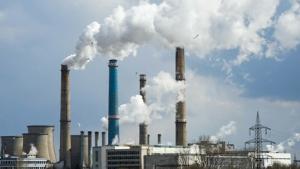 Ministra Mediului, Diana Buzoianu, schimbă modul de raportare a calității aerului: date în timp real, pe ore