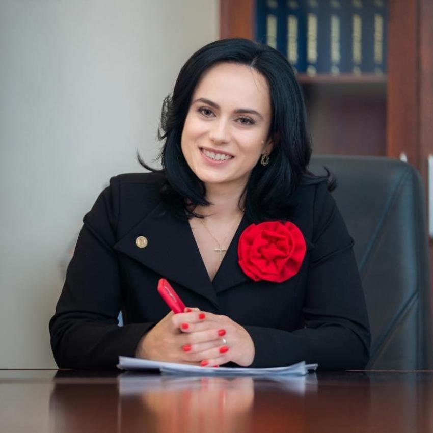 Ministerul Muncii anunță ce va înlocui în 2024 venitul minim garantat și alocația pentru sprijinirea familiei