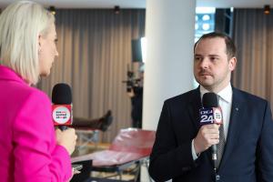 Ministrul Sănătății vrea transfer direct pentru medicii români din străinătate pe posturile vacante din spitale