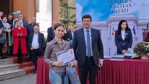 Elevii de top ai Galațiului, recompensați de Consiliul Județean pentru rezultatele excepționale