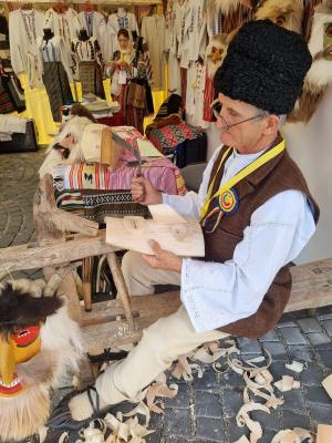 &quot;La Crâng, de Crăciun&quot;, reînvierea tradițiilor în Vrancea