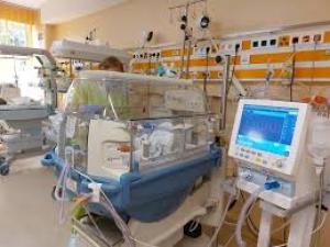 Secția Neonatologie din SJde Urgență Reșița dotată de Salvați Copiii România