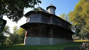 Ansamblul bisericii cu hramul „Adormirea Maicii Domnului” din Hilişeu Crişan