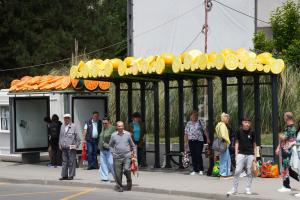 „Rebrănduirea” inedită a stațiilor de autobuz din Craiova