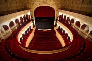 Sprijin financiar de la Ministerul Dezvoltării pentru teatre, filarmonici și centre culturale locale