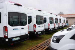 PNRR. 29 de microbuze electrice pentru transportul elevilor, achiziționate de Consiliul Județean Galați