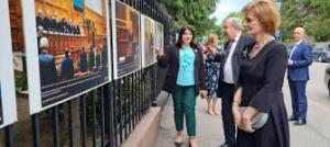 Expo &quot;Contribuţia Familiei Regale la consolidarea rolului României în NATO şi UE 2002-2023&quot;